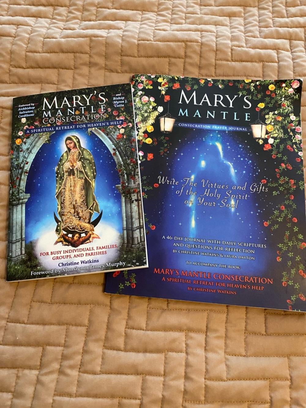 Mary’s Mantle Consecration book and journal